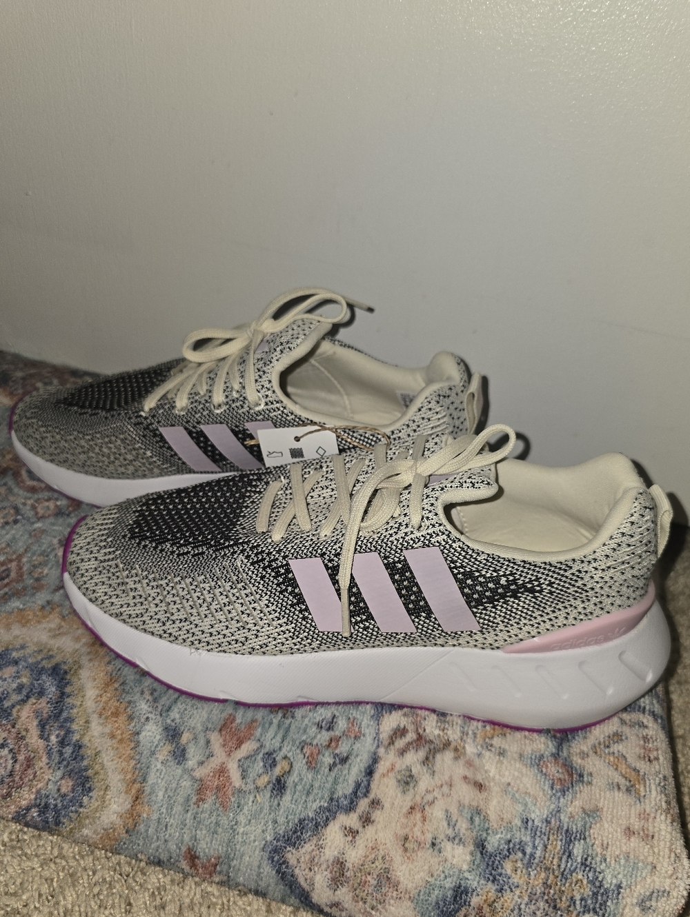 Adidas Lightweight Knit Running Sneakers in Cream, Black & Pink Size 8